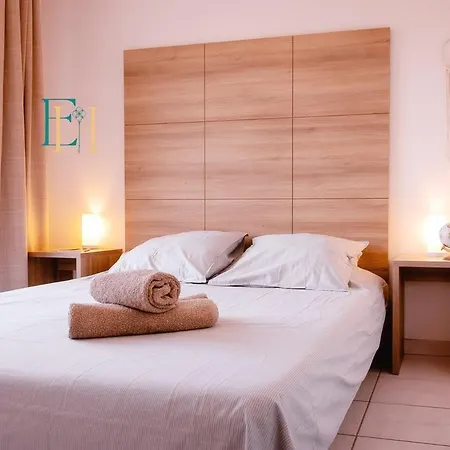 شقة Le Boheme - Sejour En Petite Camargue - 4 Personnes *